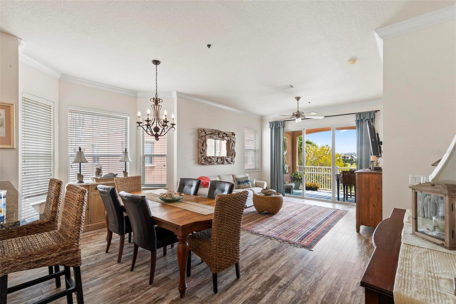 Image 3 of 88 For 35 Ocean Crest Way 1135