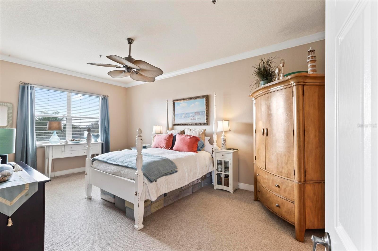 Image 32 of 88 For 35 Ocean Crest Way 1135