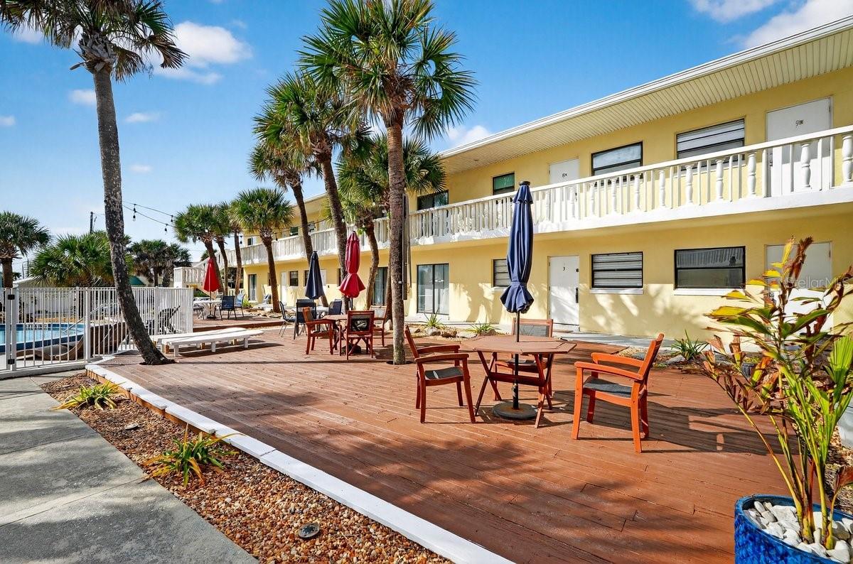 Image 22 of 33 For 2780 Ocean Shore Boulevard 9s