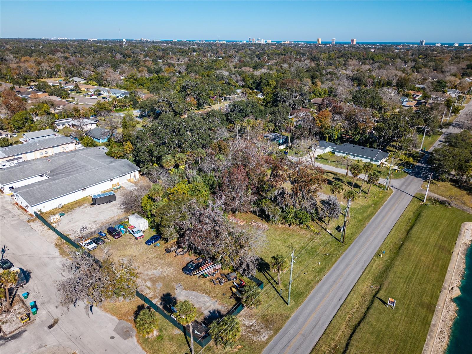 Image 33 of 37 For 818 6th Street