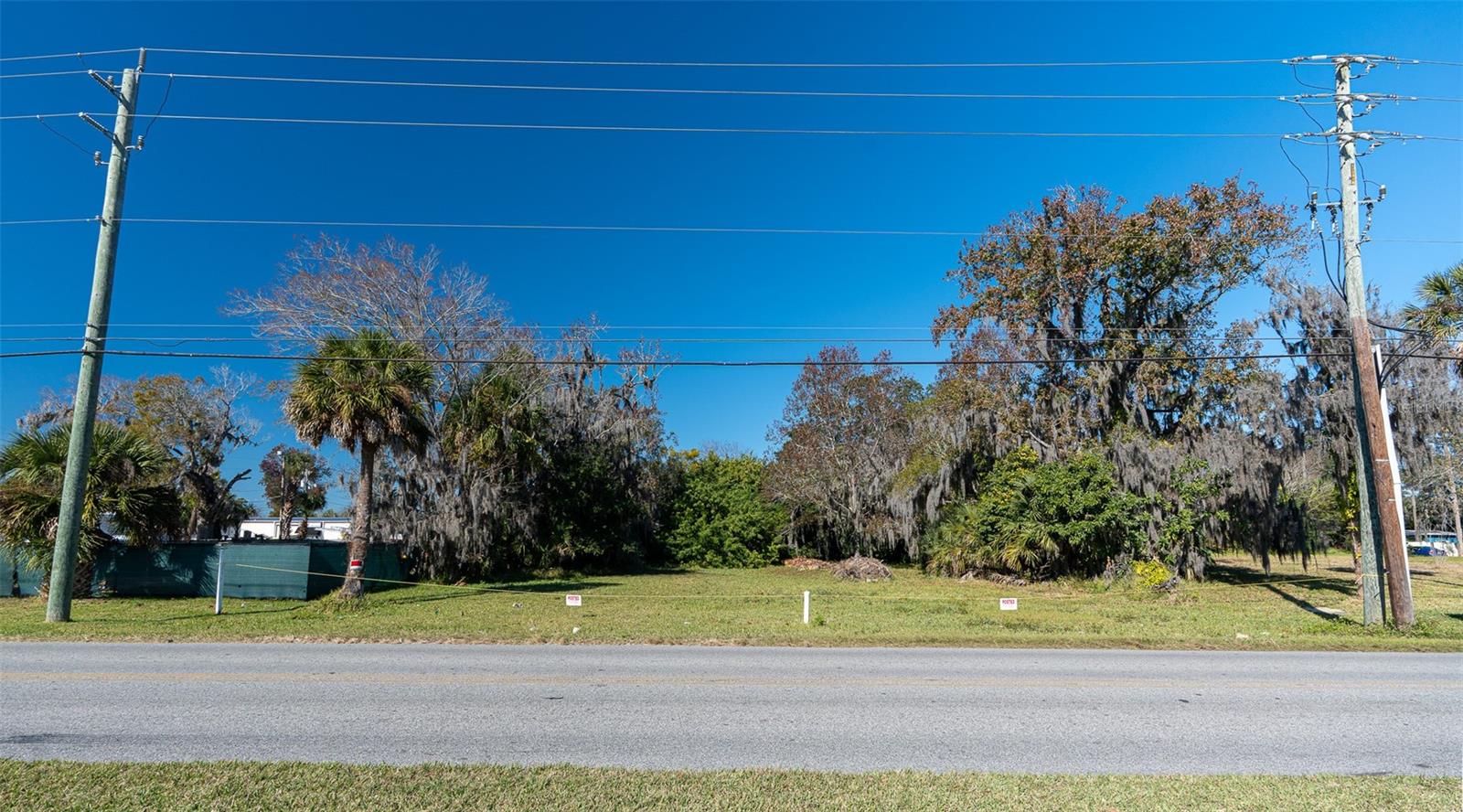 Image 5 of 37 For 818 6th Street