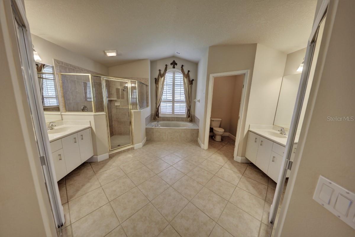 Image 22 of 36 For 1207 Hampstead Lane