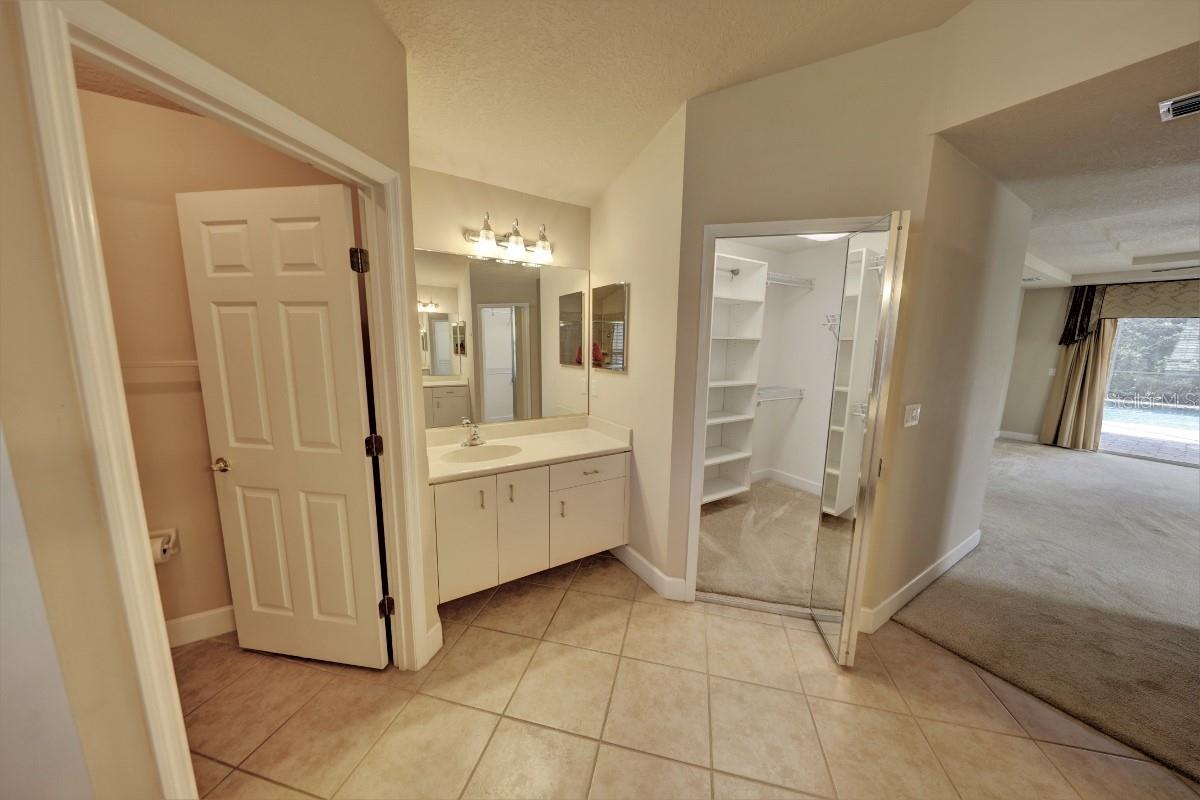 Image 23 of 36 For 1207 Hampstead Lane