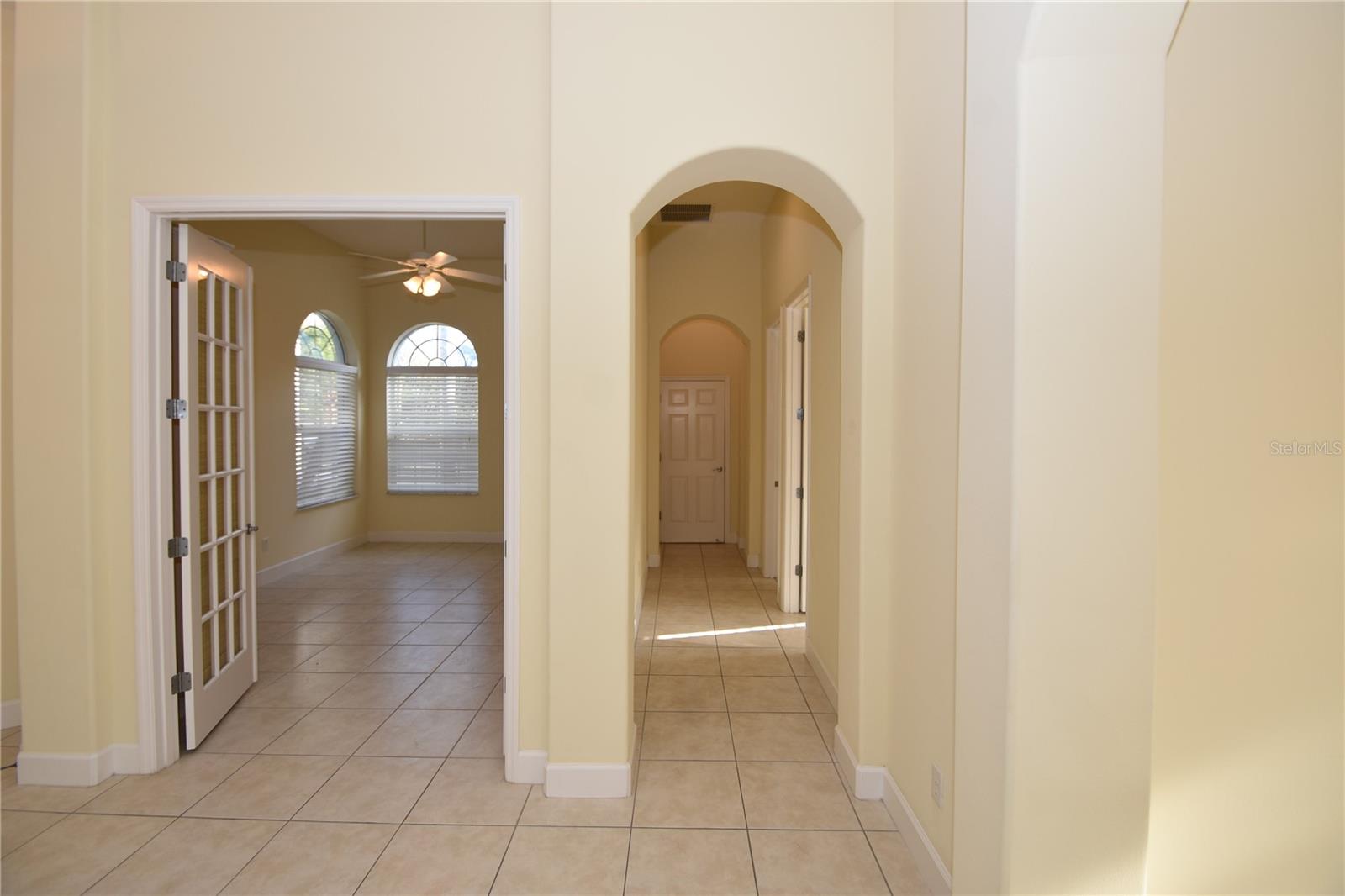 Image 43 of 66 For 17 Oasis Circle