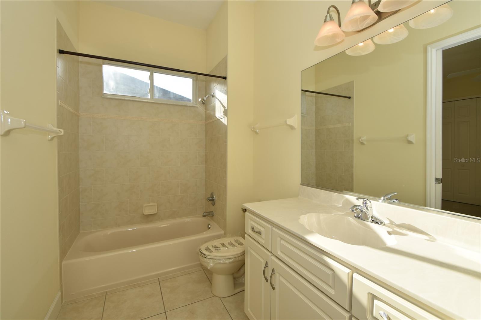 Image 46 of 66 For 17 Oasis Circle