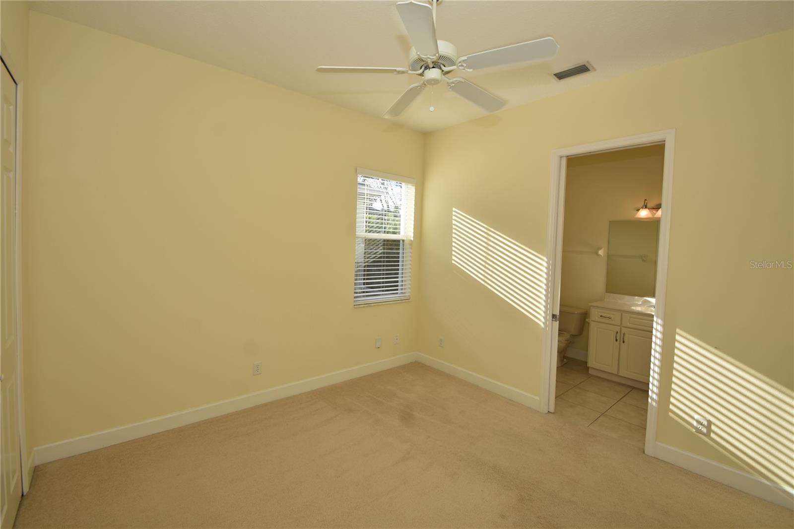 Image 50 of 66 For 17 Oasis Circle