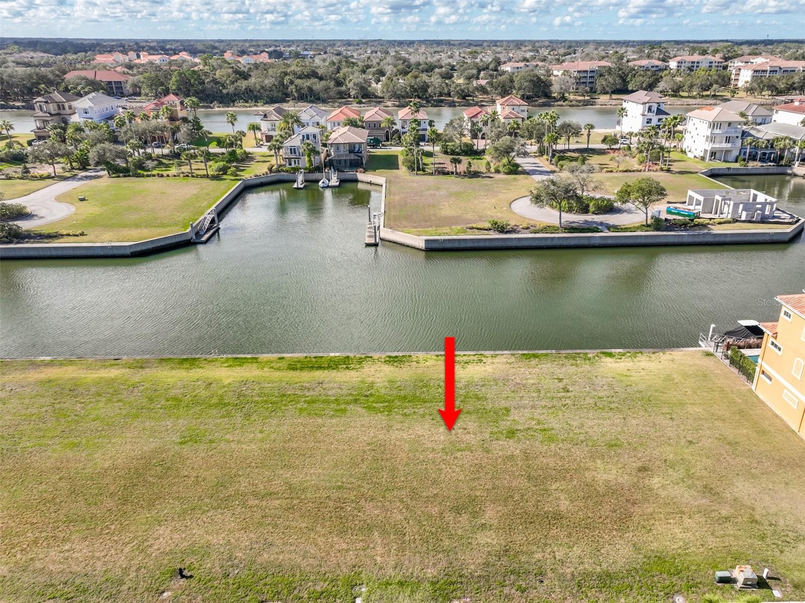 Image 13 of 39 For 268 Harbor Village Point N