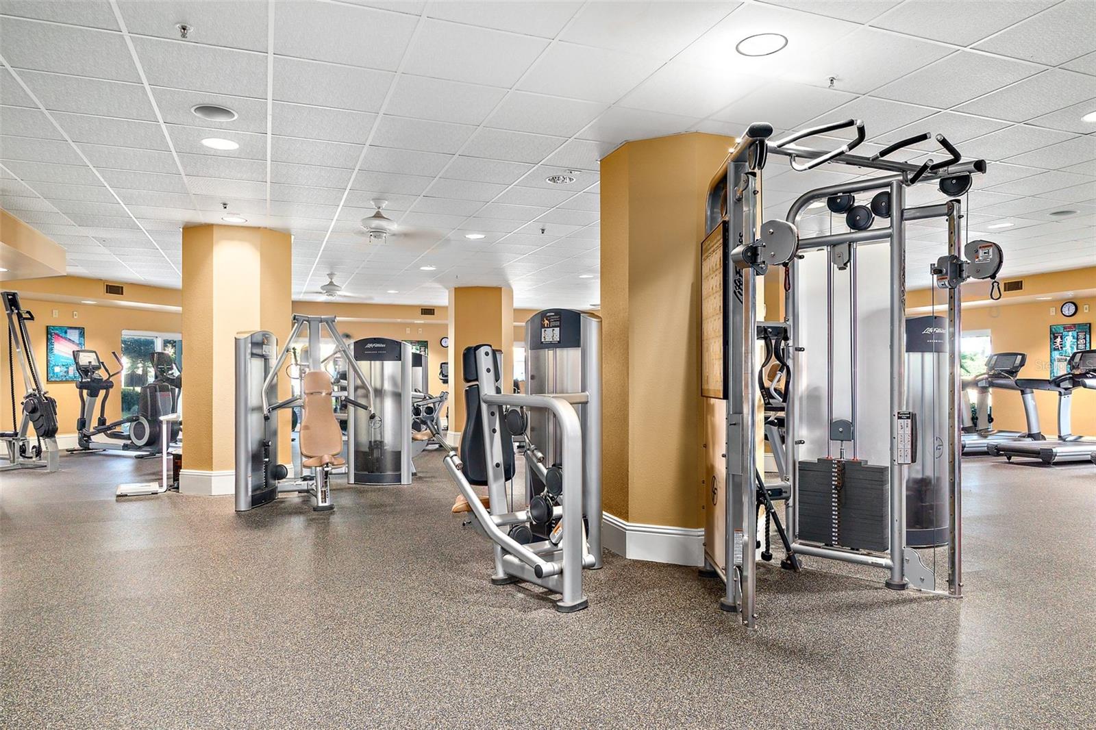 Image 33 of 39 For 268 Harbor Village Point N