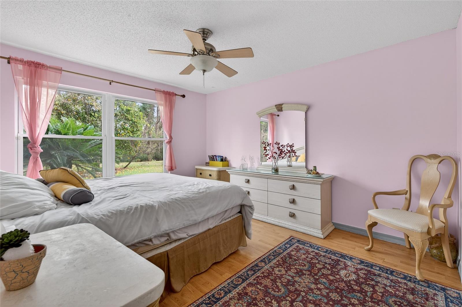 Image 25 of 42 For 114 Shadowcreek Way