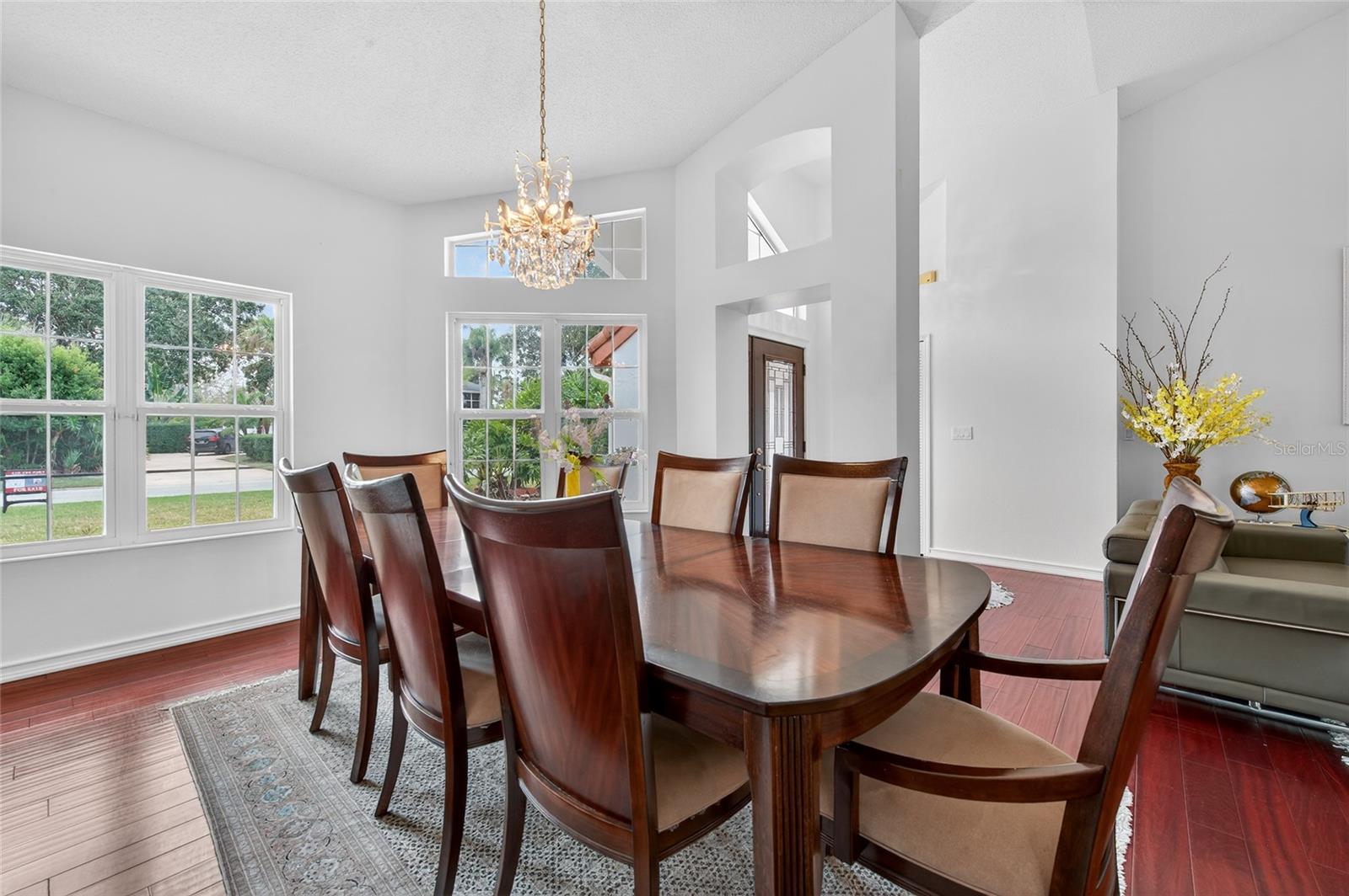 Image 7 of 42 For 114 Shadowcreek Way