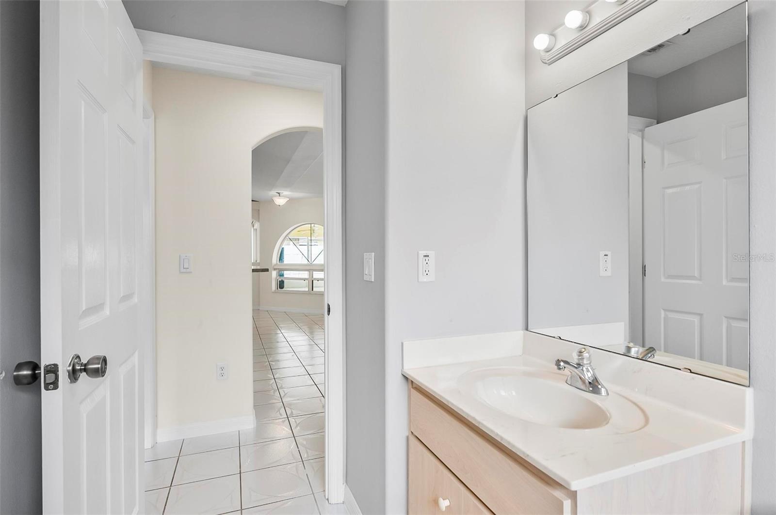 Image 50 of 69 For 43 Fallen Oak Lane