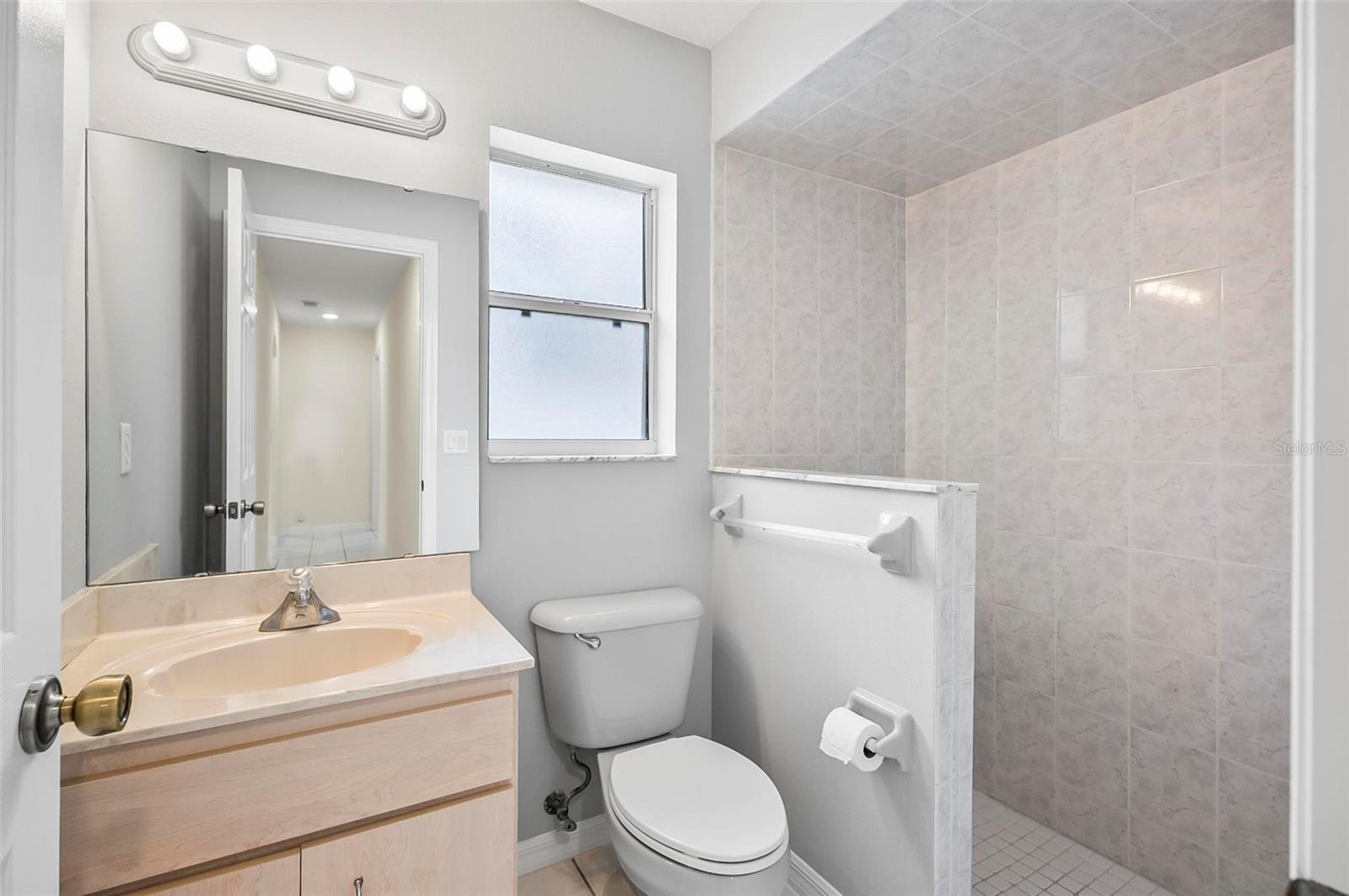 Image 57 of 69 For 43 Fallen Oak Lane