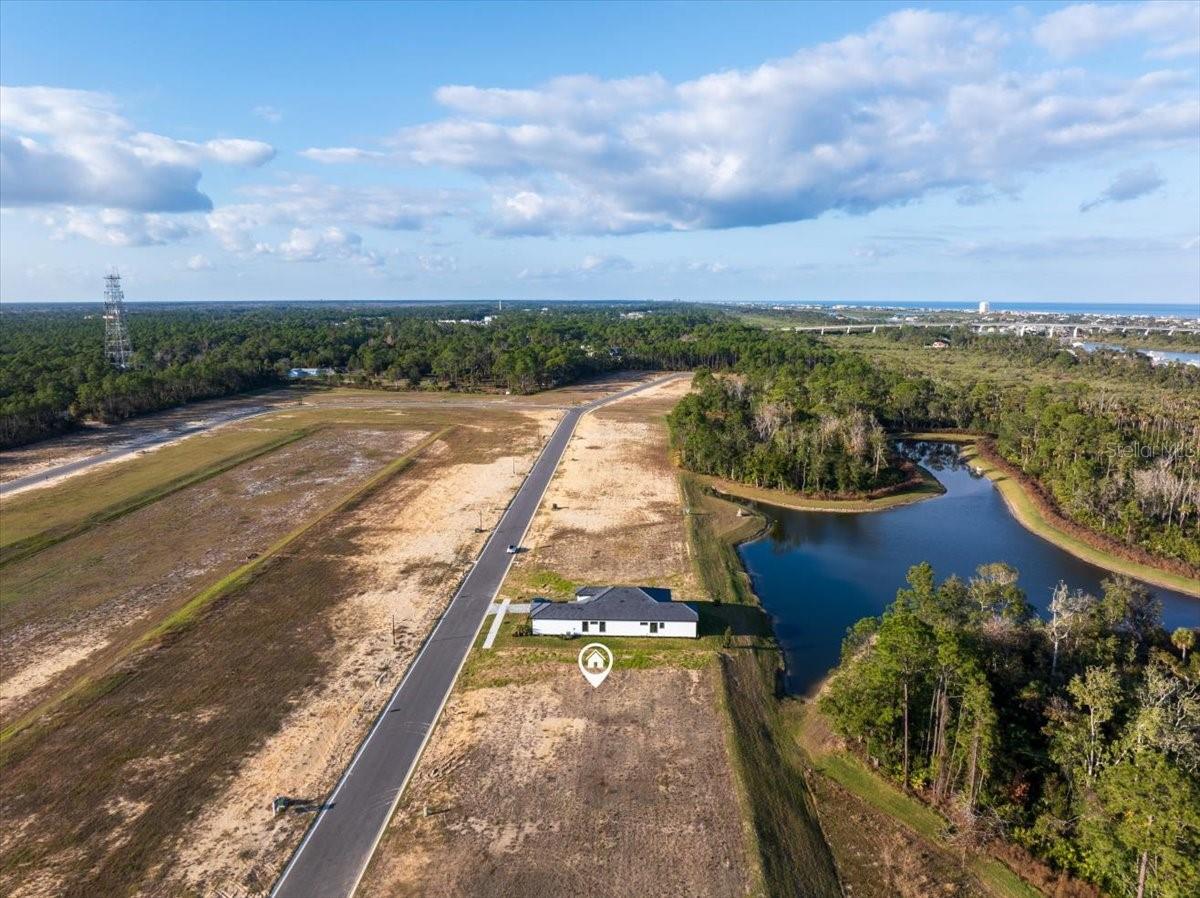 Image 4 of 11 For 192 Stillwater Drive