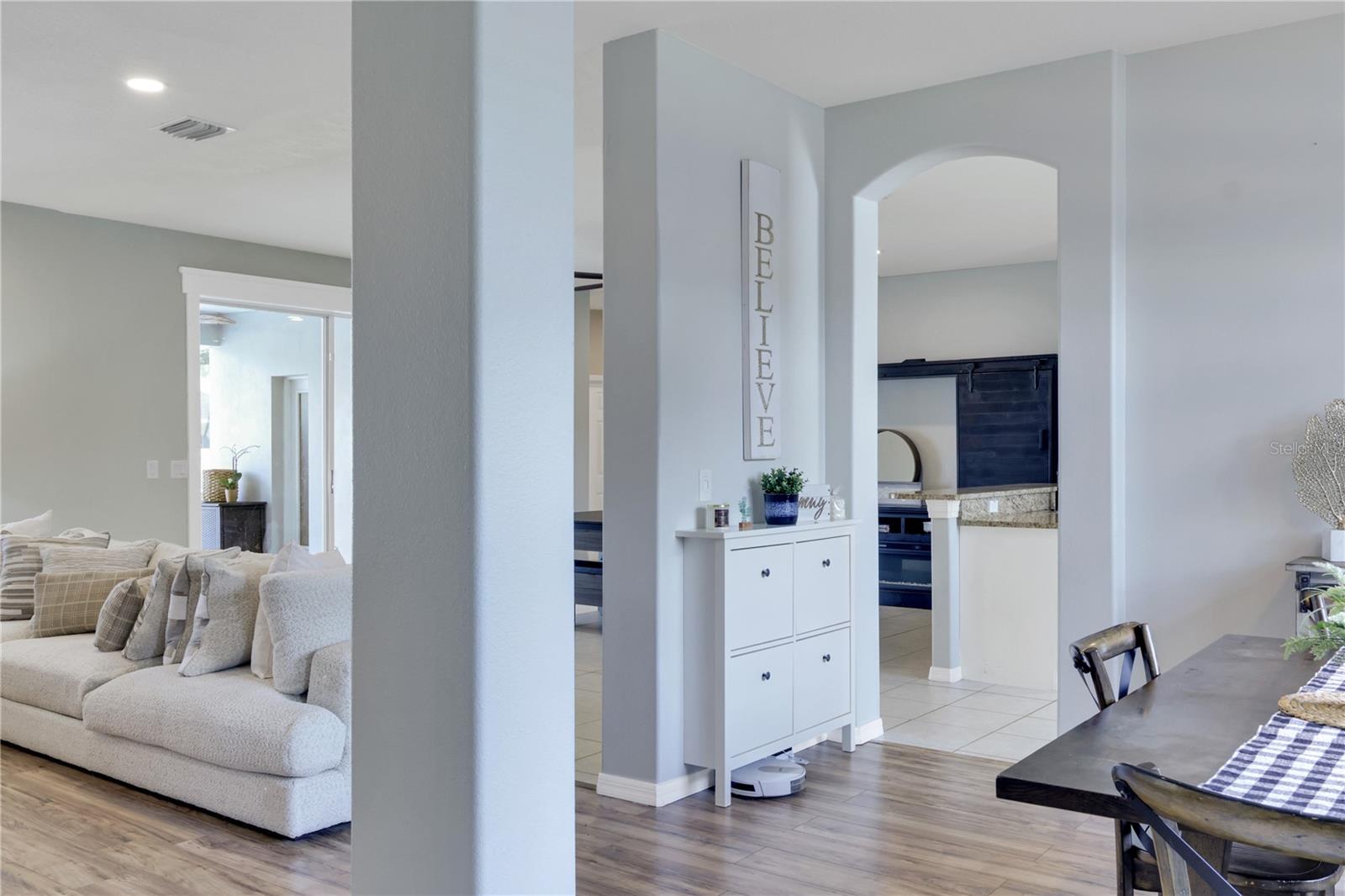 Image 13 of 36 For 6068 Spruce Point Circle