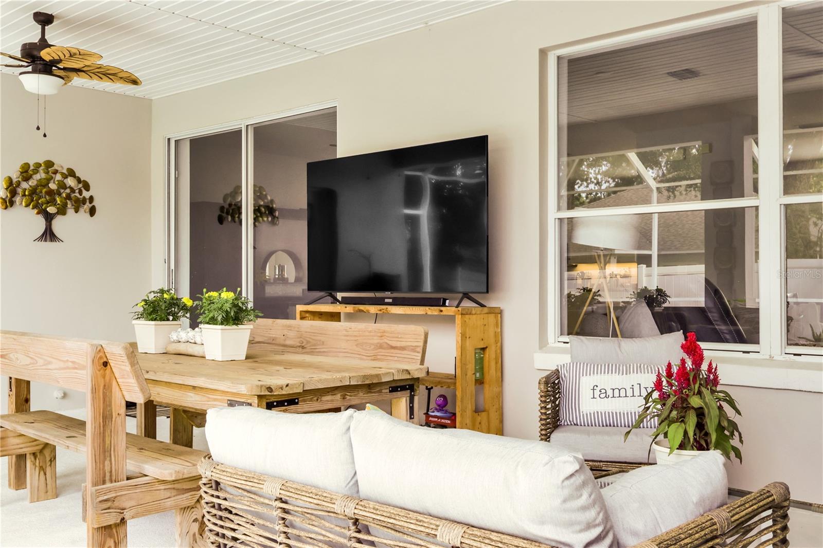 Image 3 of 36 For 6068 Spruce Point Circle