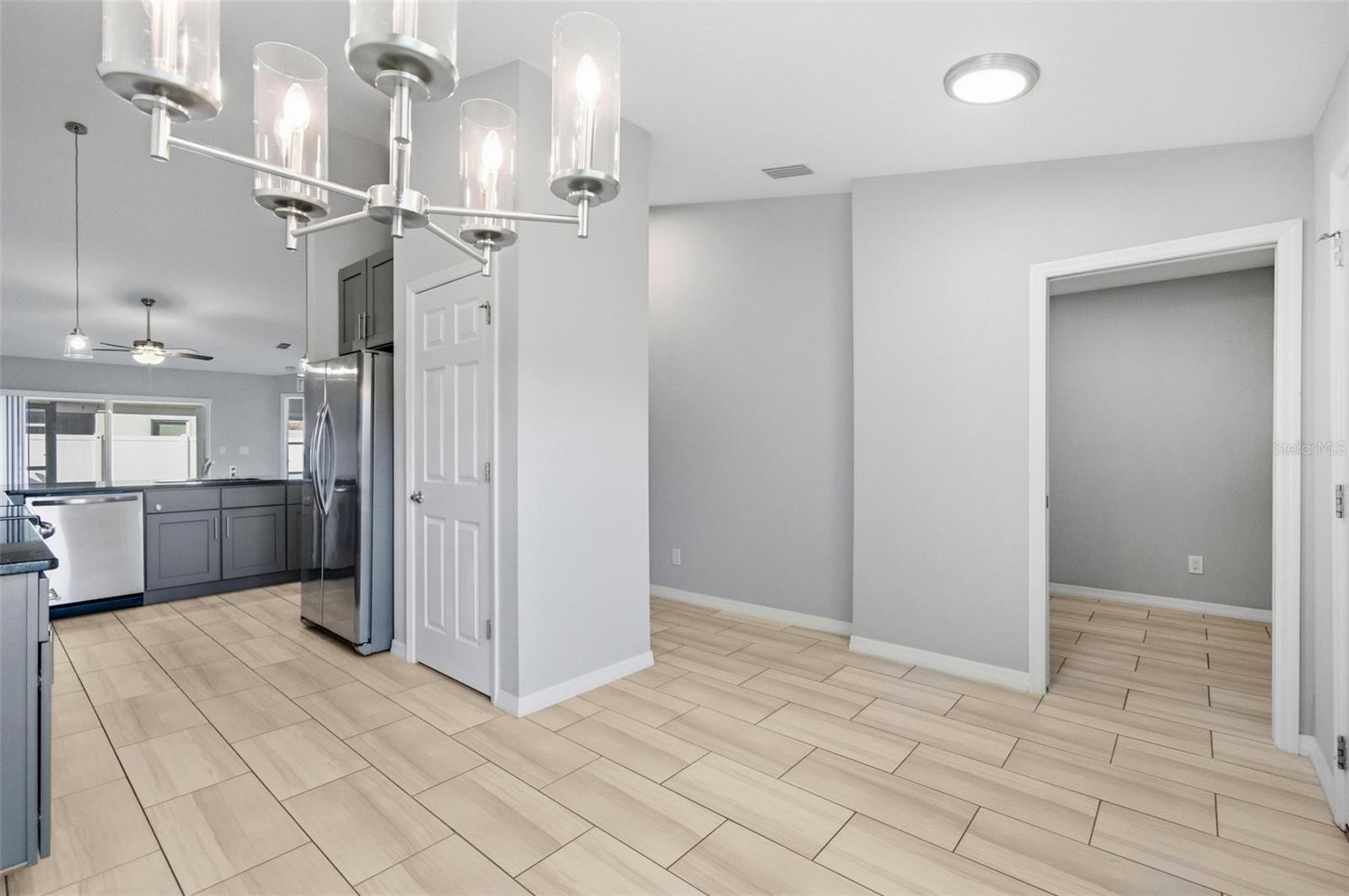 Image 10 of 51 For 2 Lynton Place B