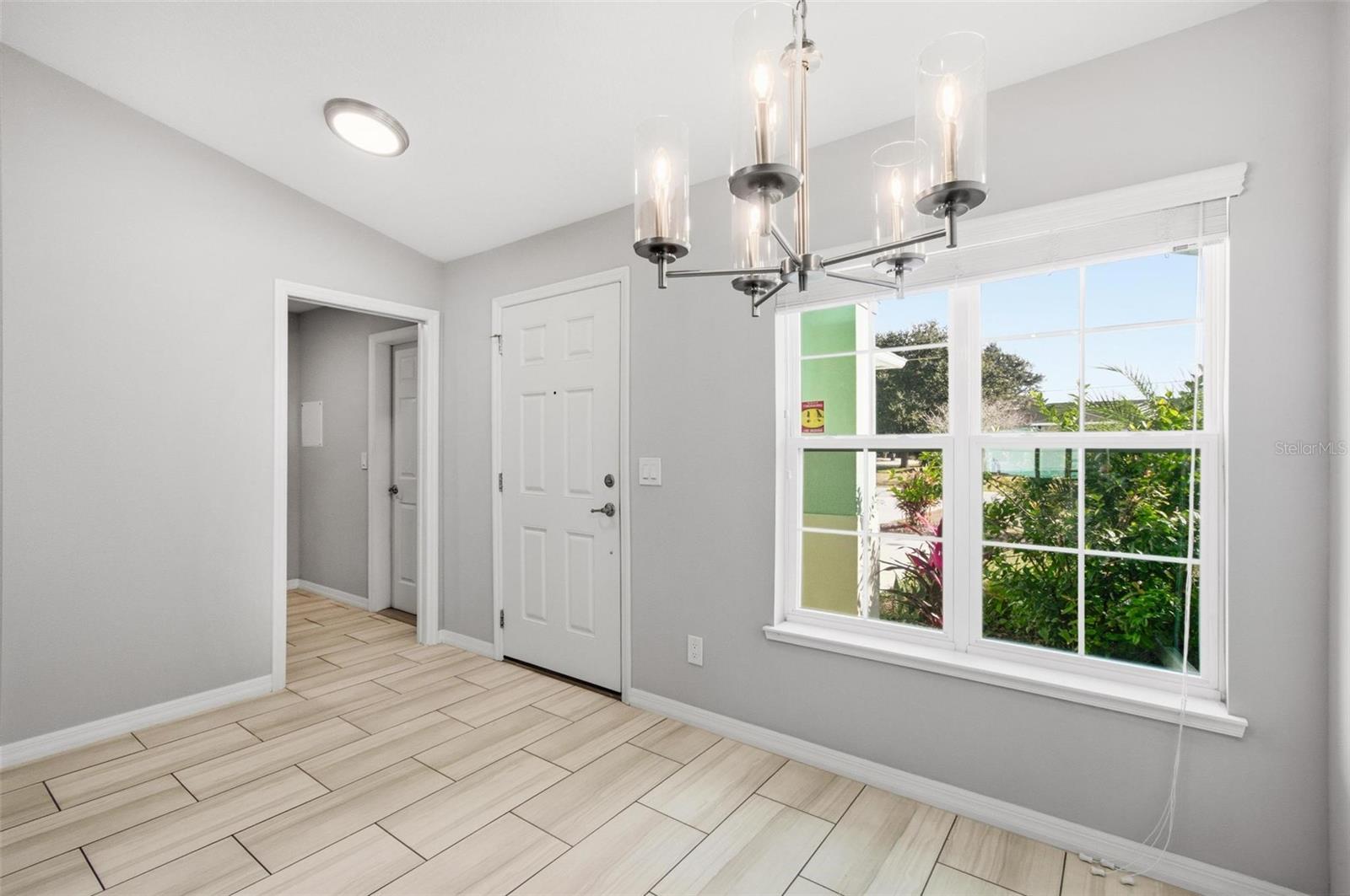 Image 11 of 51 For 2 Lynton Place B