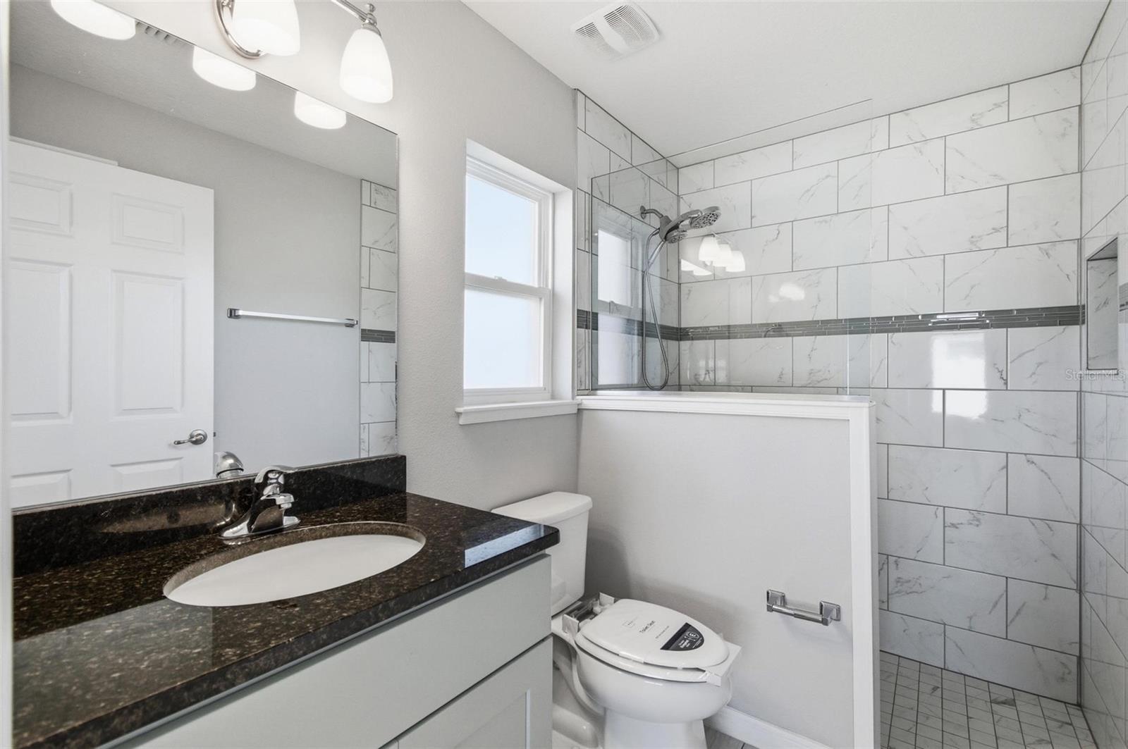 Image 32 of 51 For 2 Lynton Place B