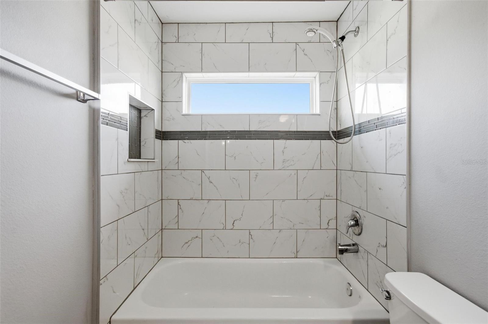 Image 45 of 51 For 2 Lynton Place B