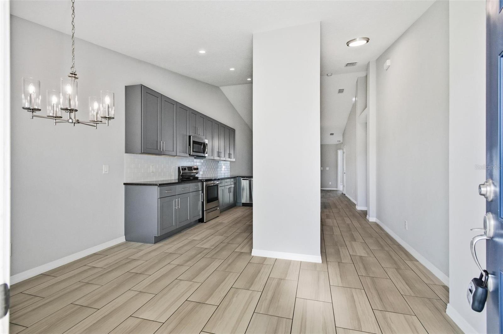 Image 8 of 51 For 2 Lynton Place B