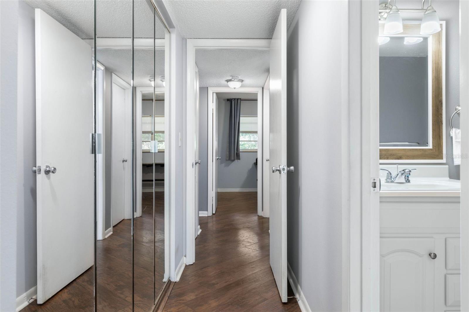 Image 20 of 52 For 640 Nova Road 117