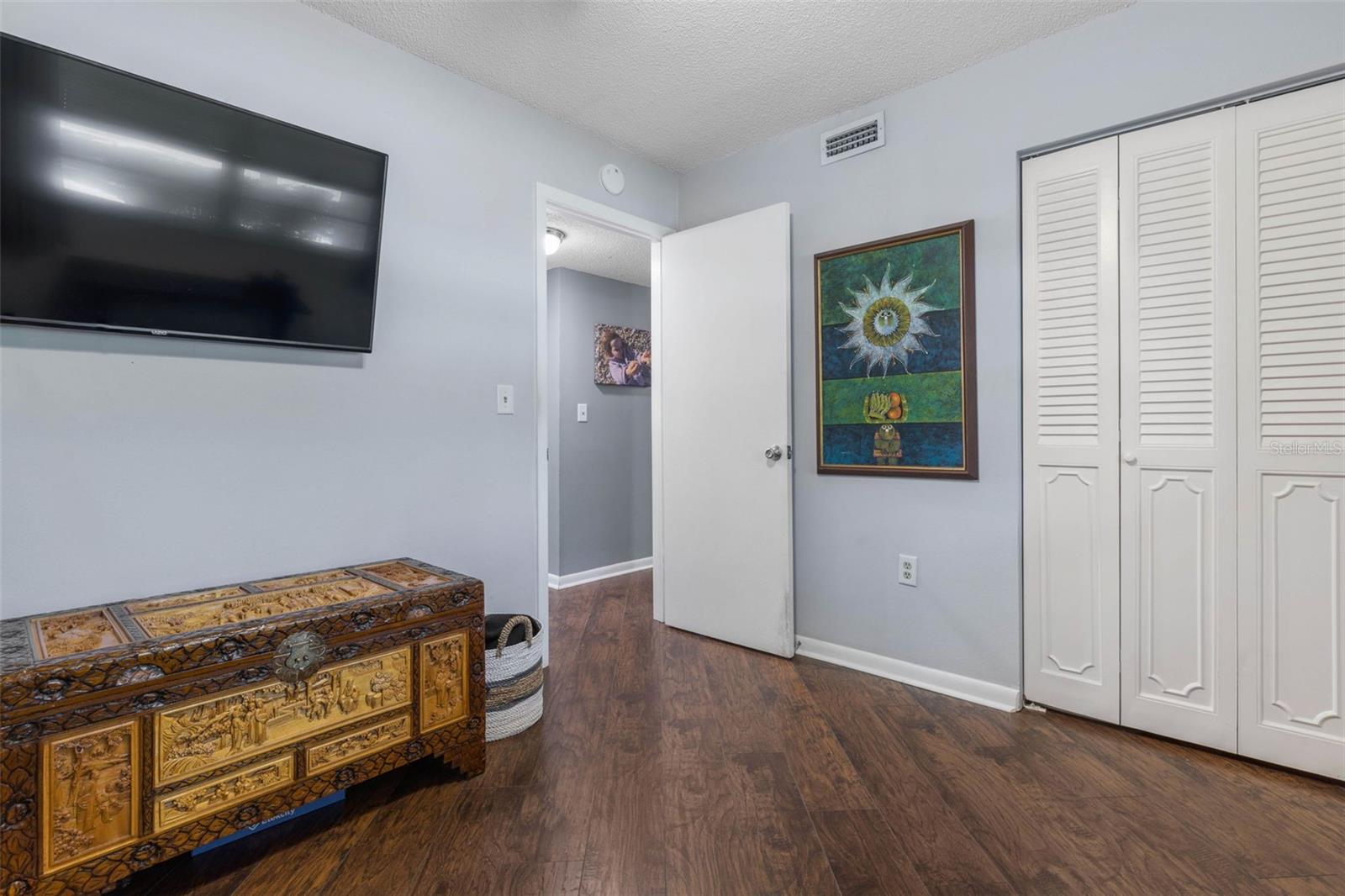 Image 24 of 52 For 640 Nova Road 117