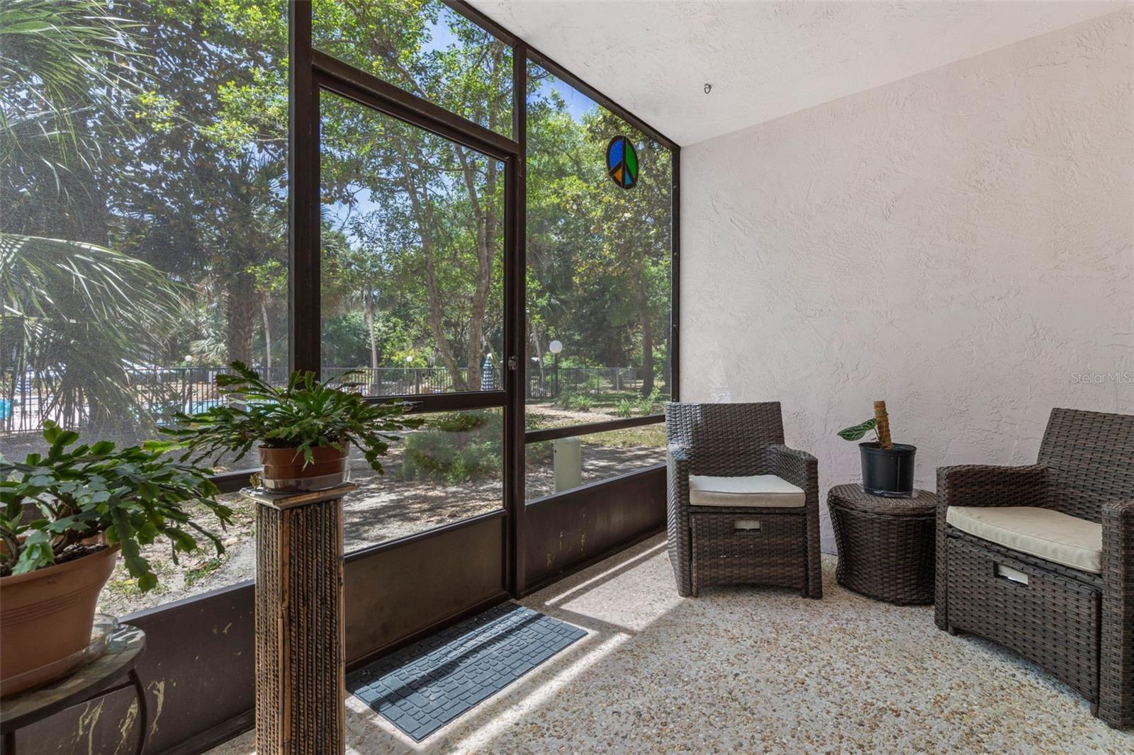 Image 27 of 52 For 640 Nova Road 117