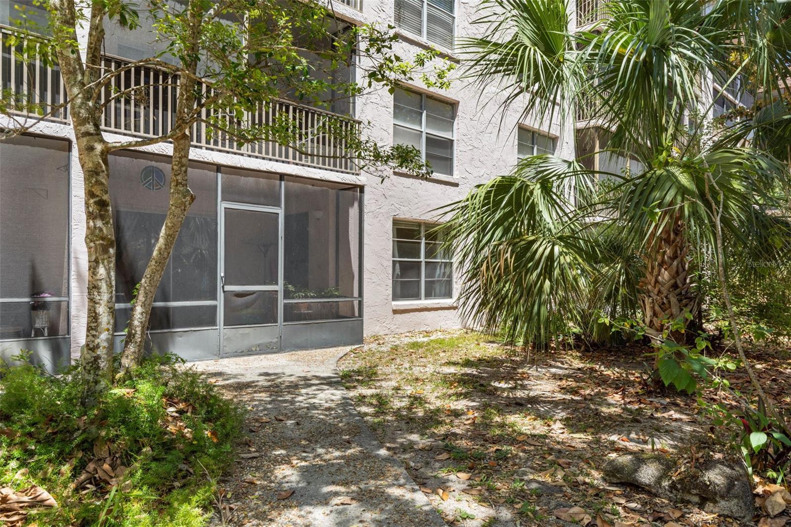 Image 31 of 52 For 640 Nova Road 117