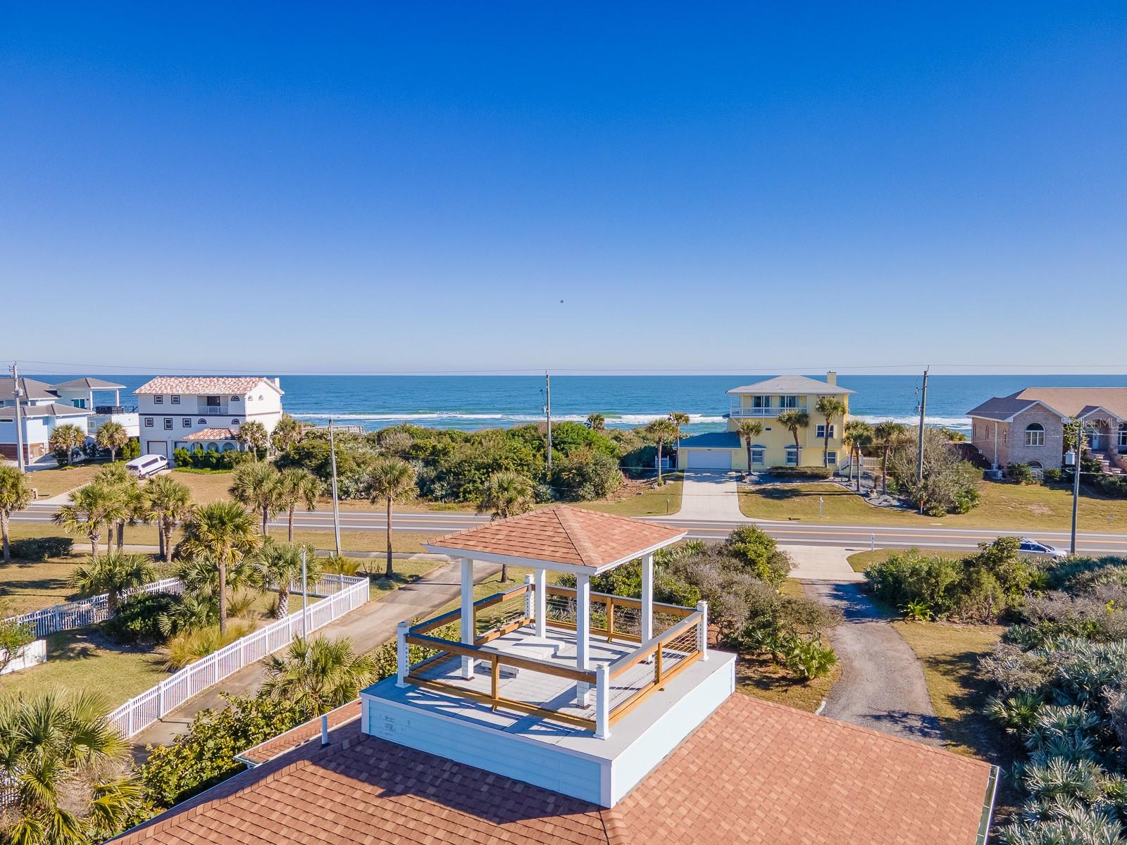 Listing photo id 11 for 3428 Ocean Shore Boulevard