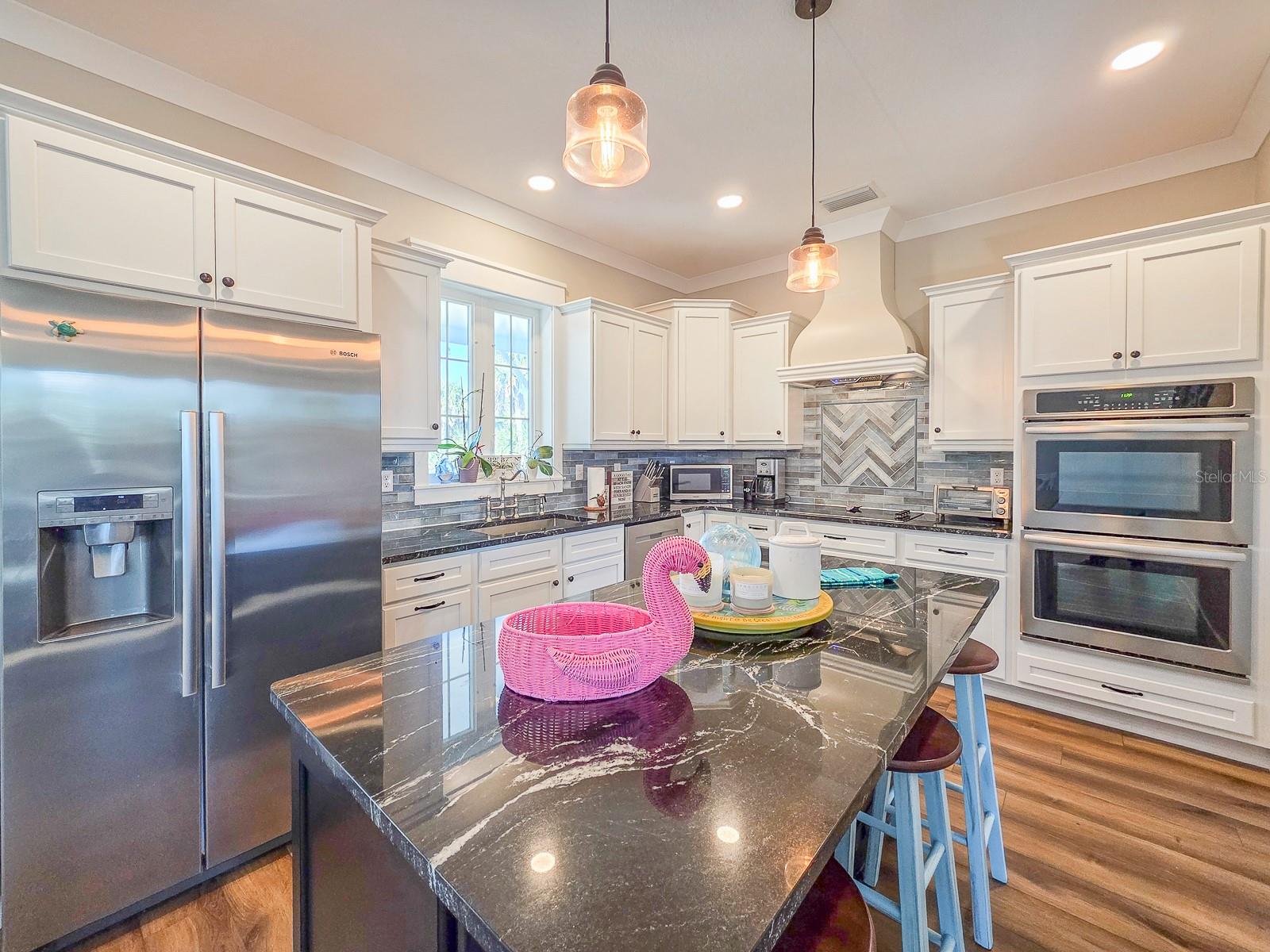 Listing photo id 16 for 3428 Ocean Shore Boulevard