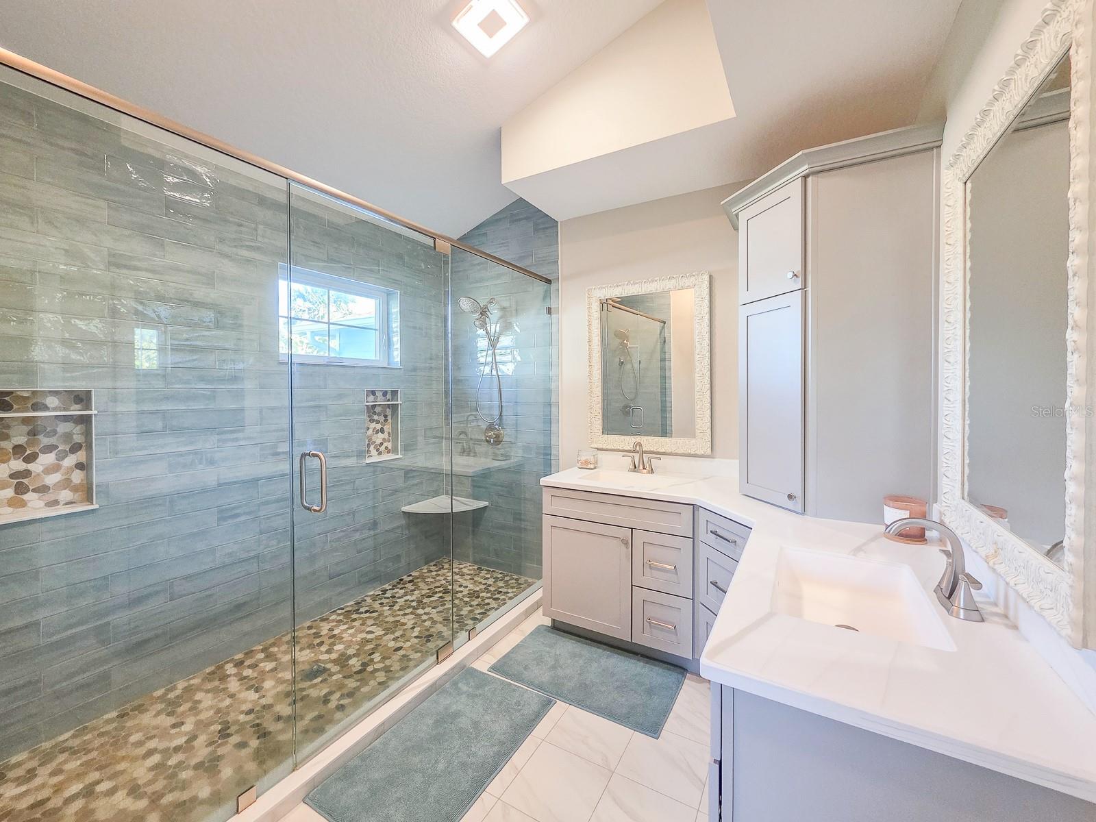 Listing photo id 23 for 3428 Ocean Shore Boulevard