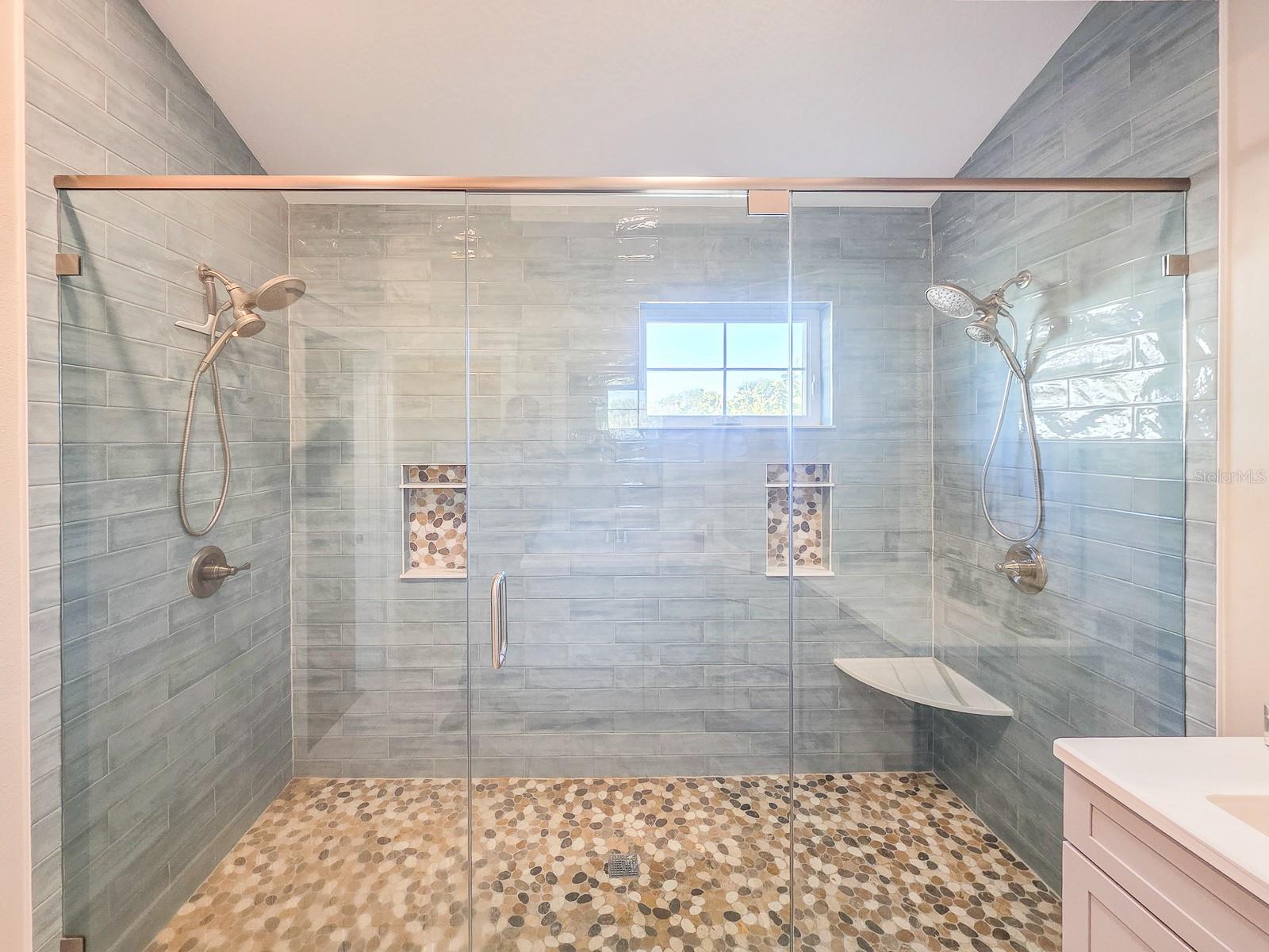 Listing photo id 24 for 3428 Ocean Shore Boulevard