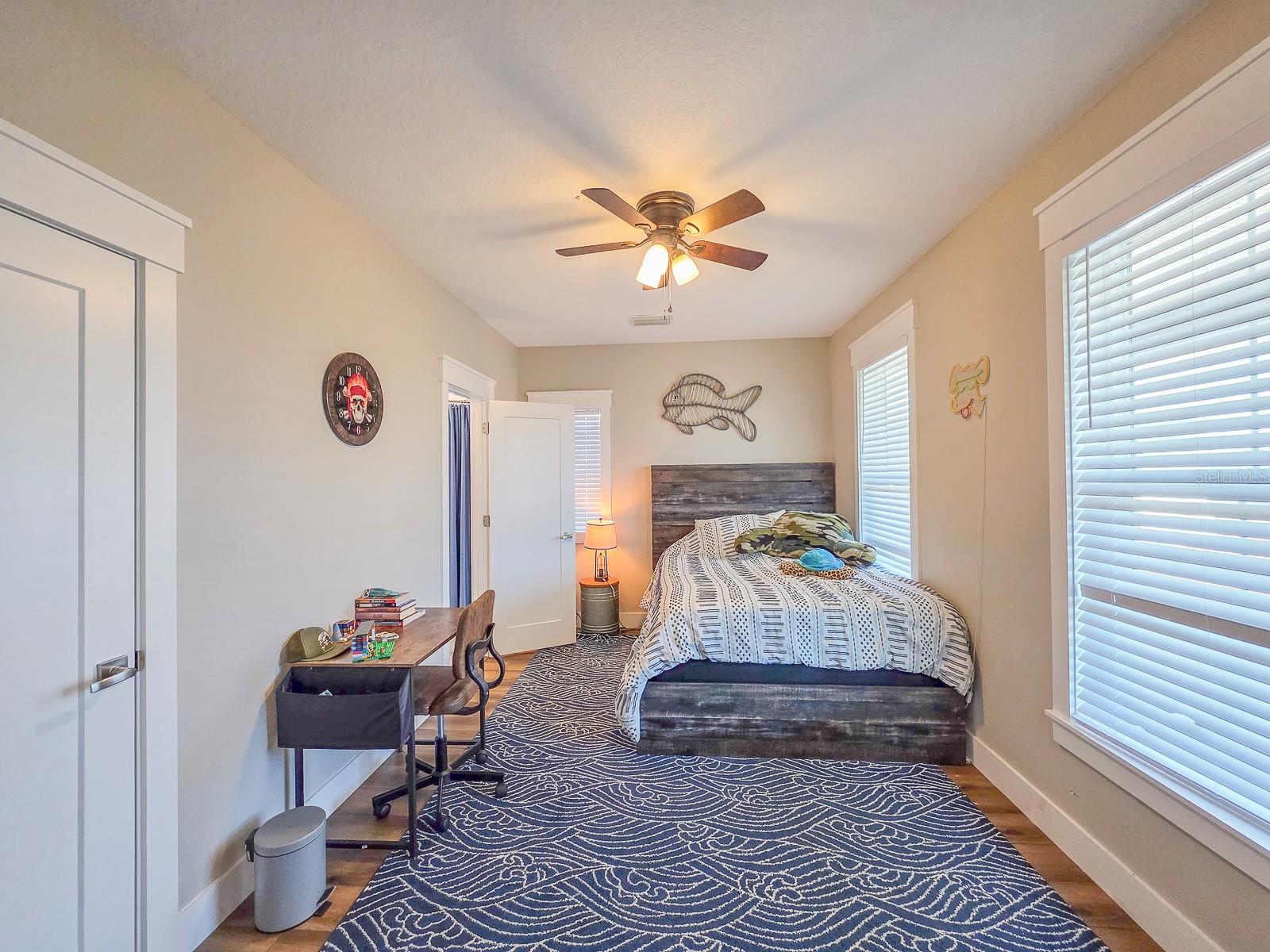 Listing photo id 29 for 3428 Ocean Shore Boulevard