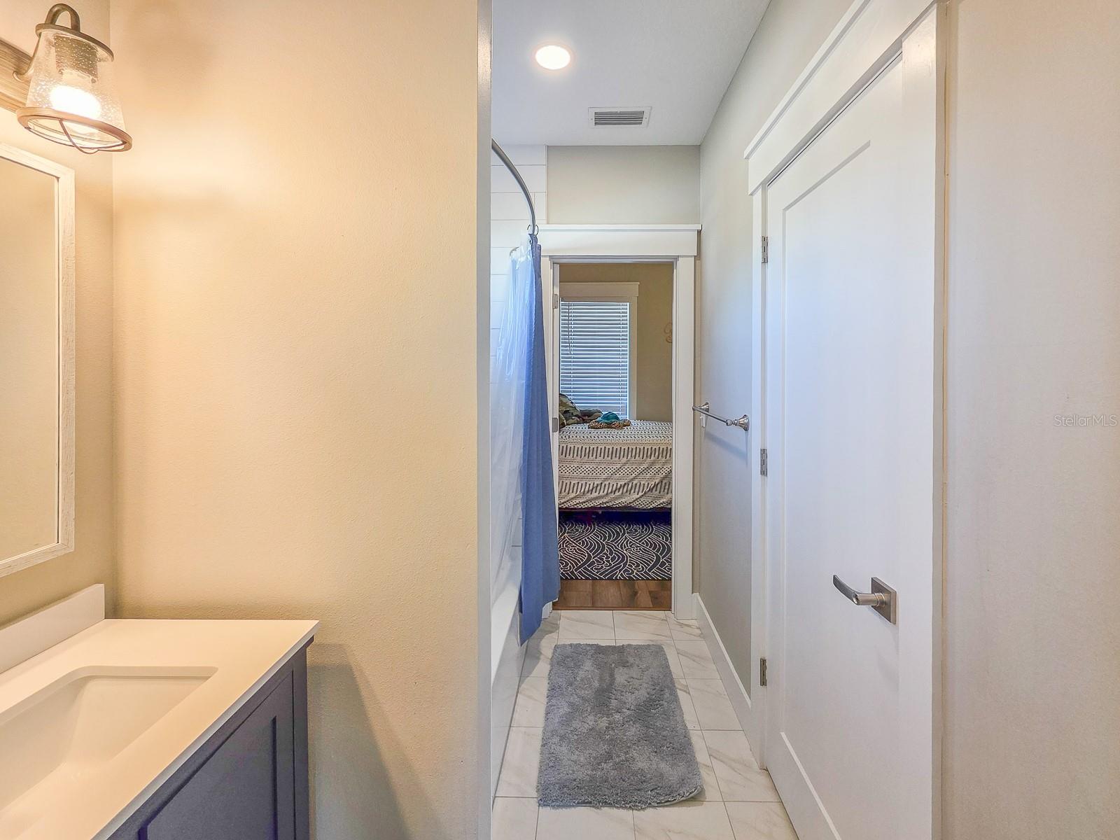 Listing photo id 32 for 3428 Ocean Shore Boulevard