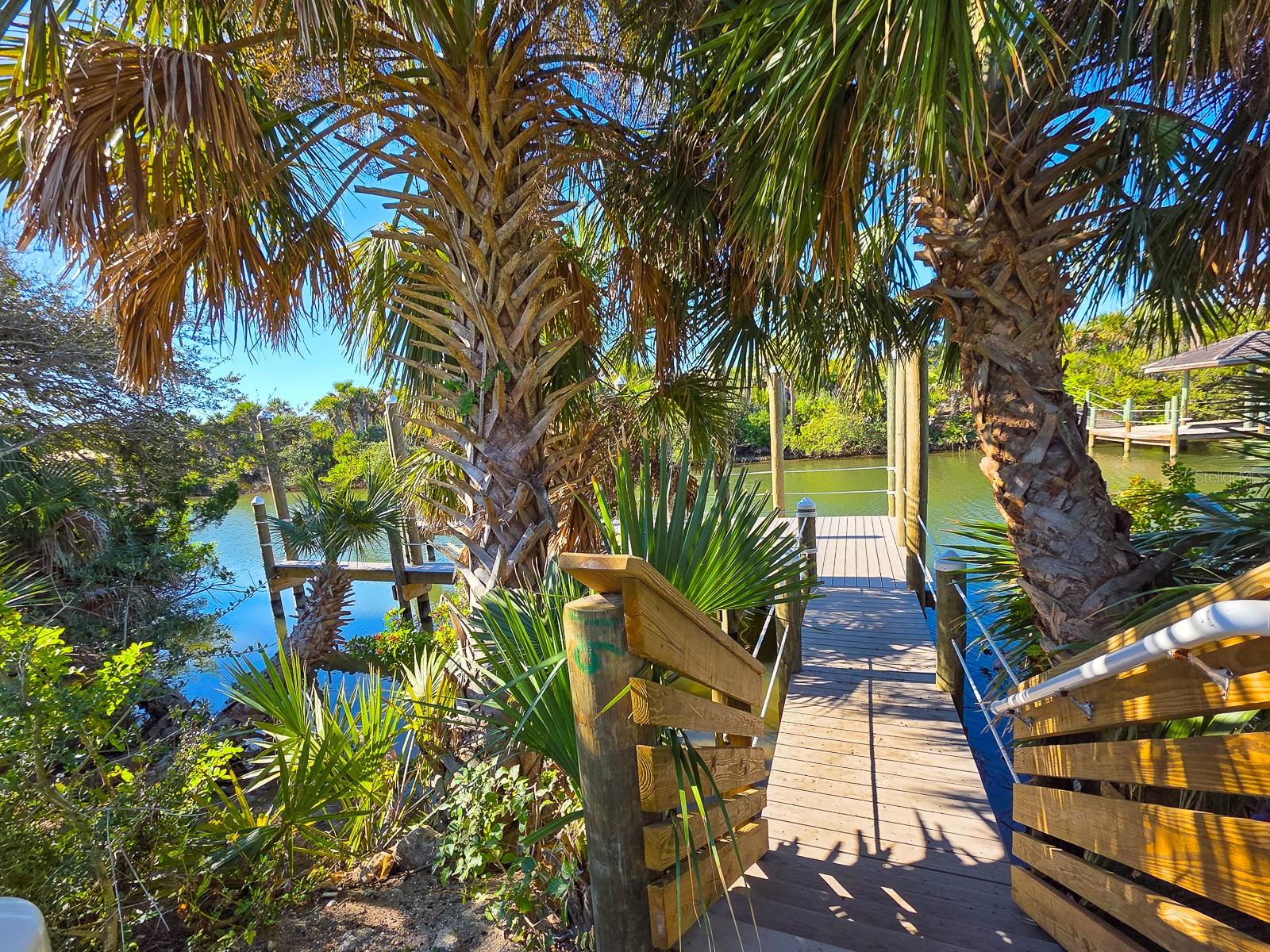 Listing photo id 5 for 3428 Ocean Shore Boulevard