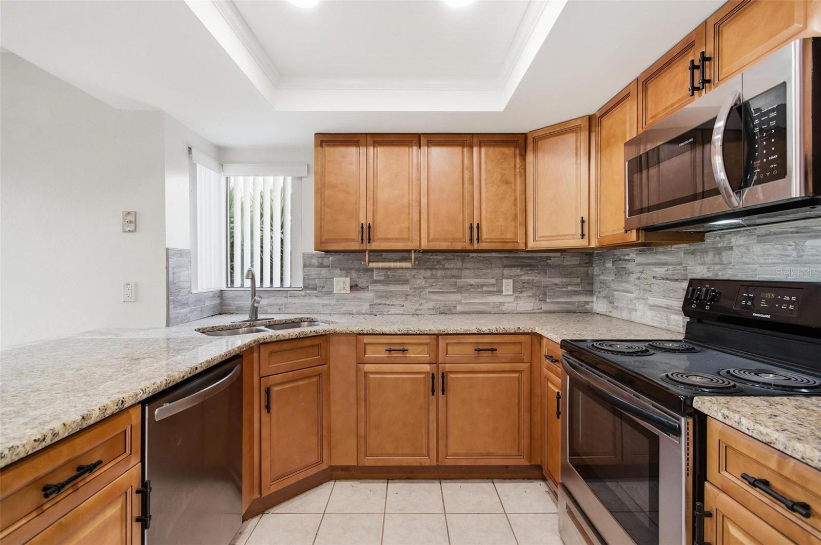 Image 13 of 49 For 41 Hembury Lane