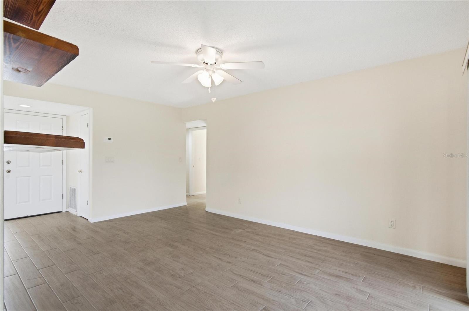 Image 23 of 49 For 41 Hembury Lane