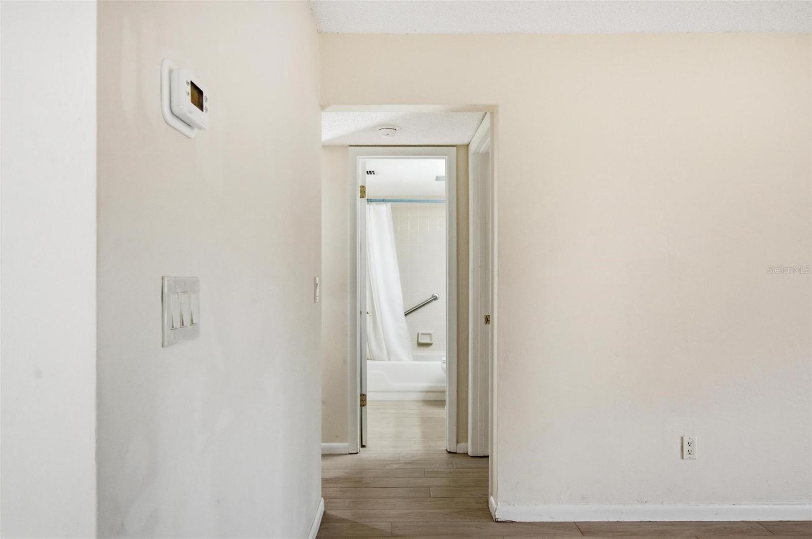 Image 26 of 49 For 41 Hembury Lane