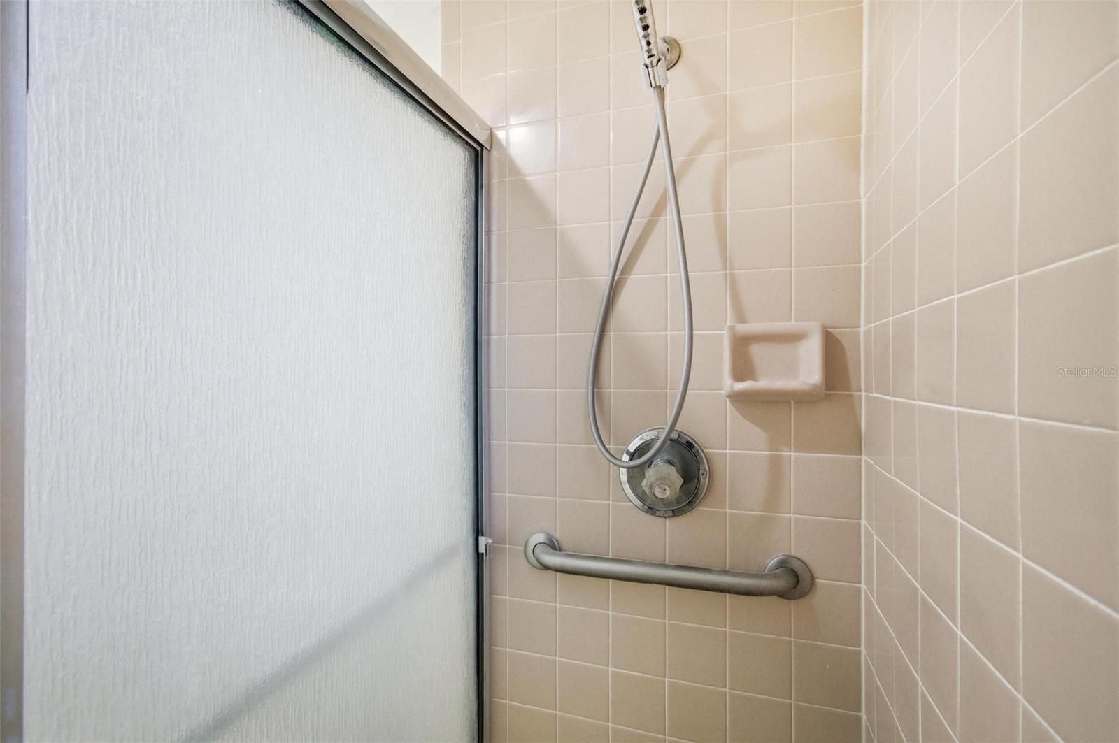 Image 34 of 49 For 41 Hembury Lane