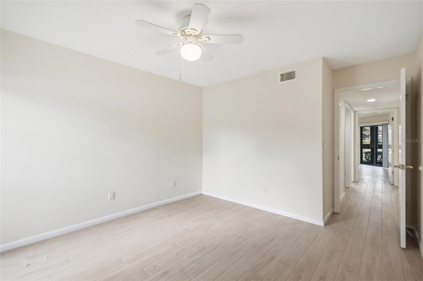 Image 42 of 49 For 41 Hembury Lane