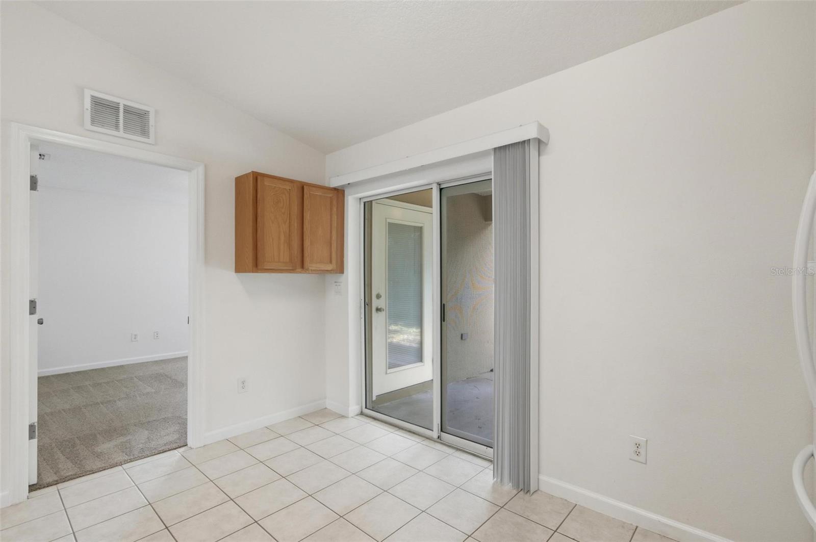 Image 14 of 40 For 6 Plateau Place A