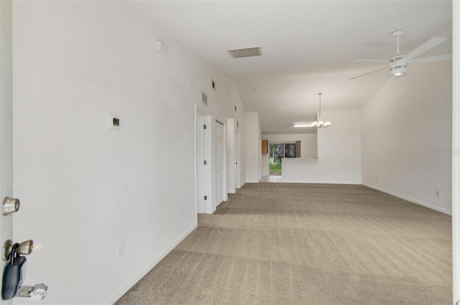 Image 5 of 40 For 6 Plateau Place A