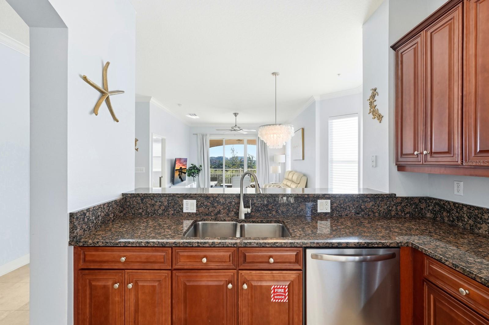 Image 15 of 59 For 5 Ocean Crest Way 1431