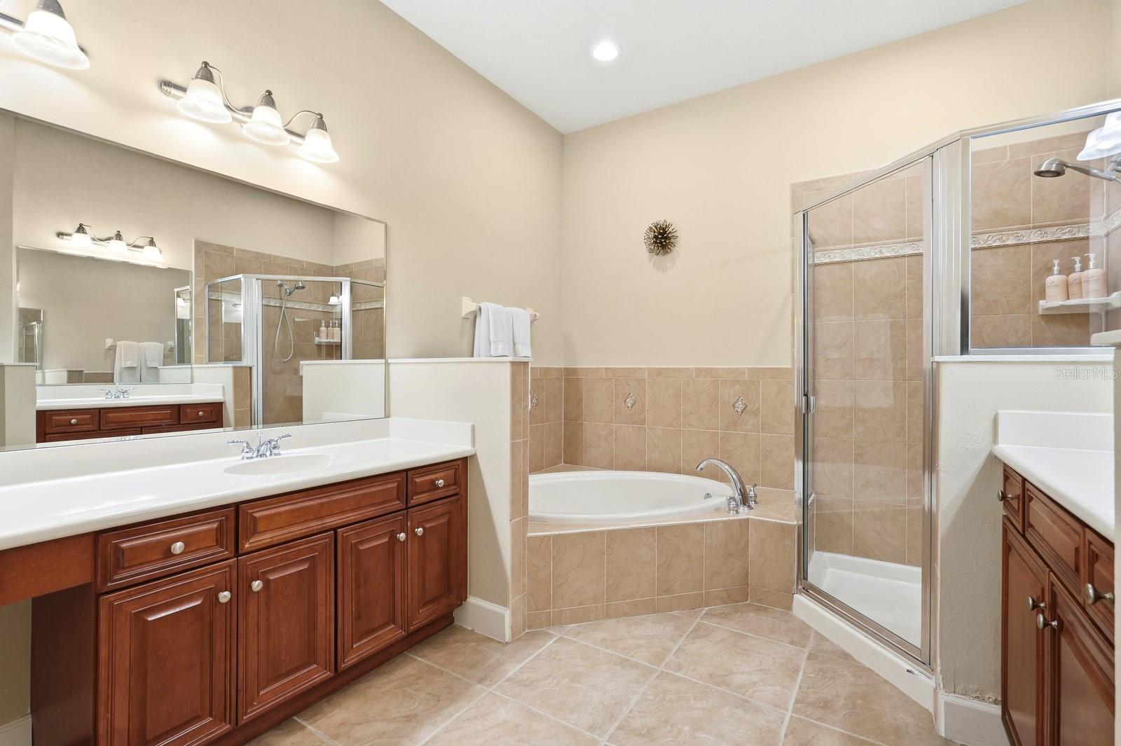 Image 19 of 59 For 5 Ocean Crest Way 1431