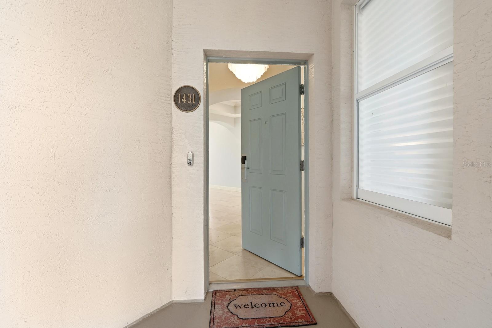 Image 4 of 59 For 5 Ocean Crest Way 1431