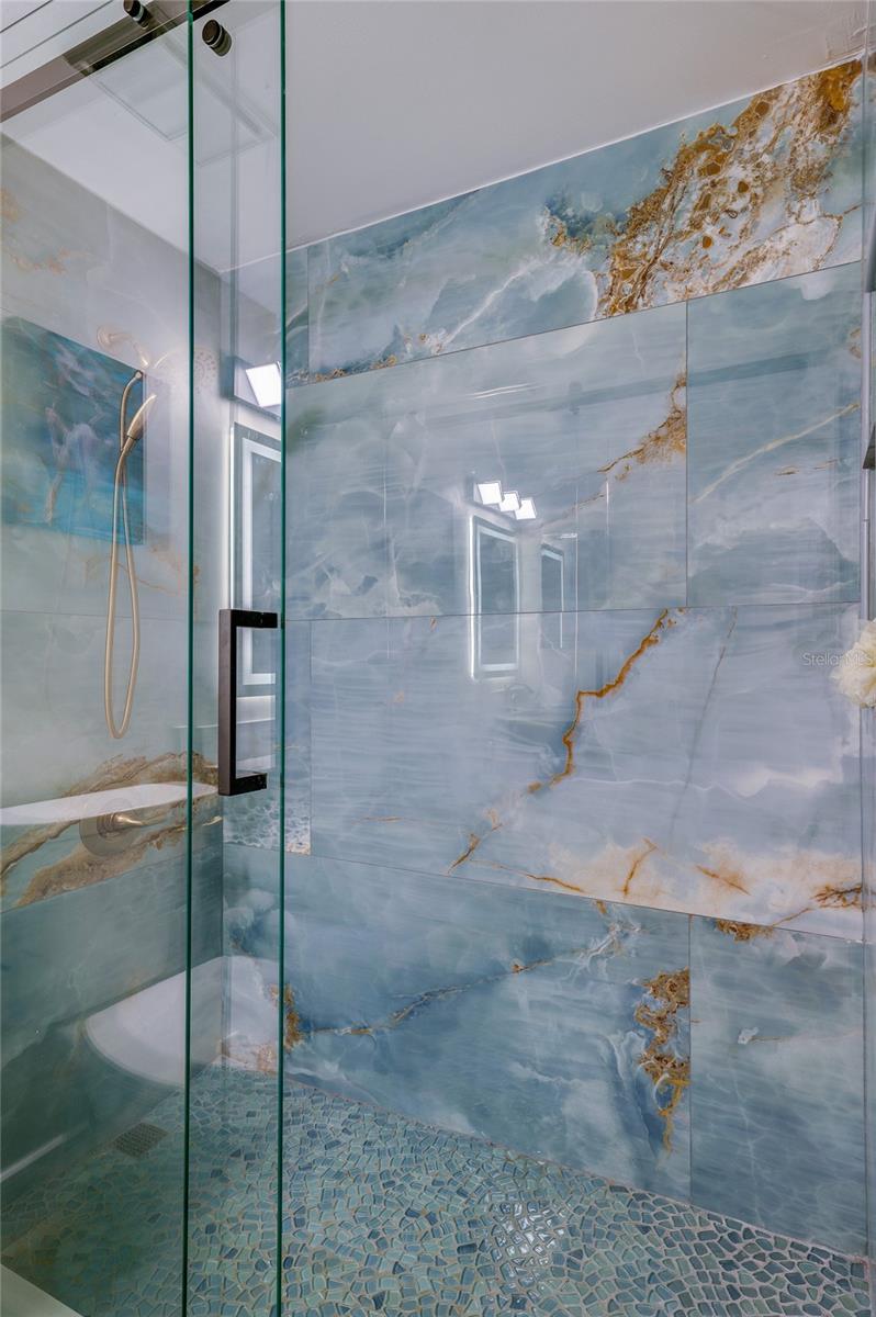 Image 20 of 45 For 4525 Atlantic Avenue 1501