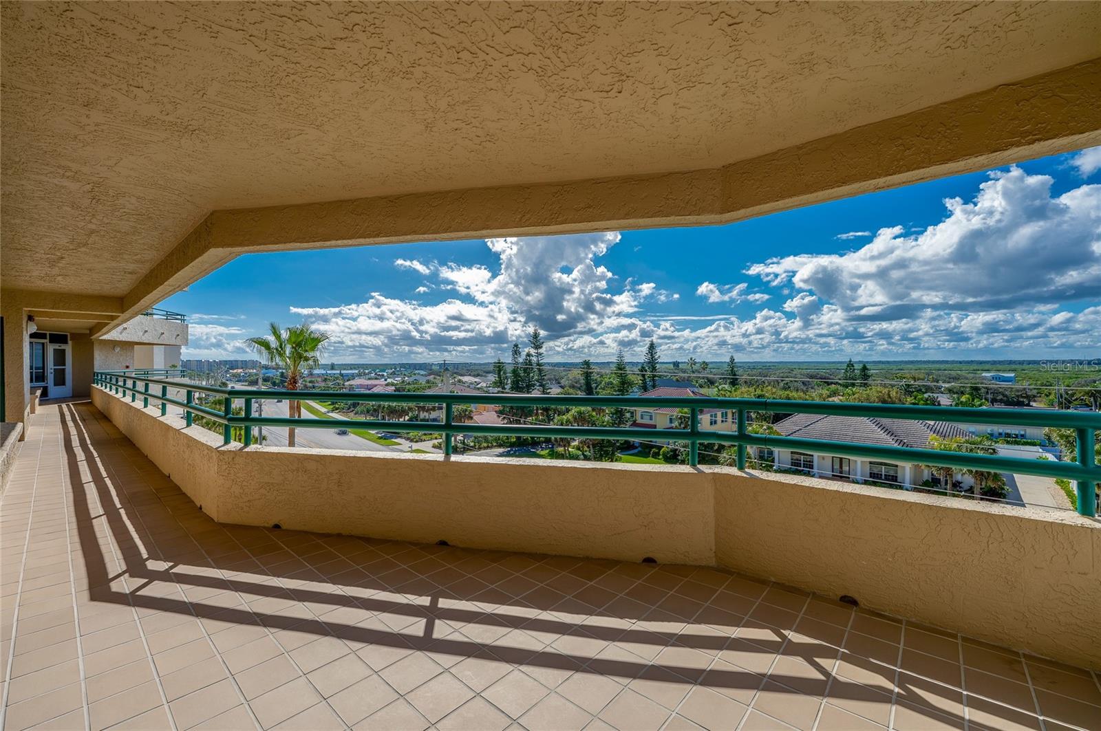 Image 33 of 45 For 4525 Atlantic Avenue 1501