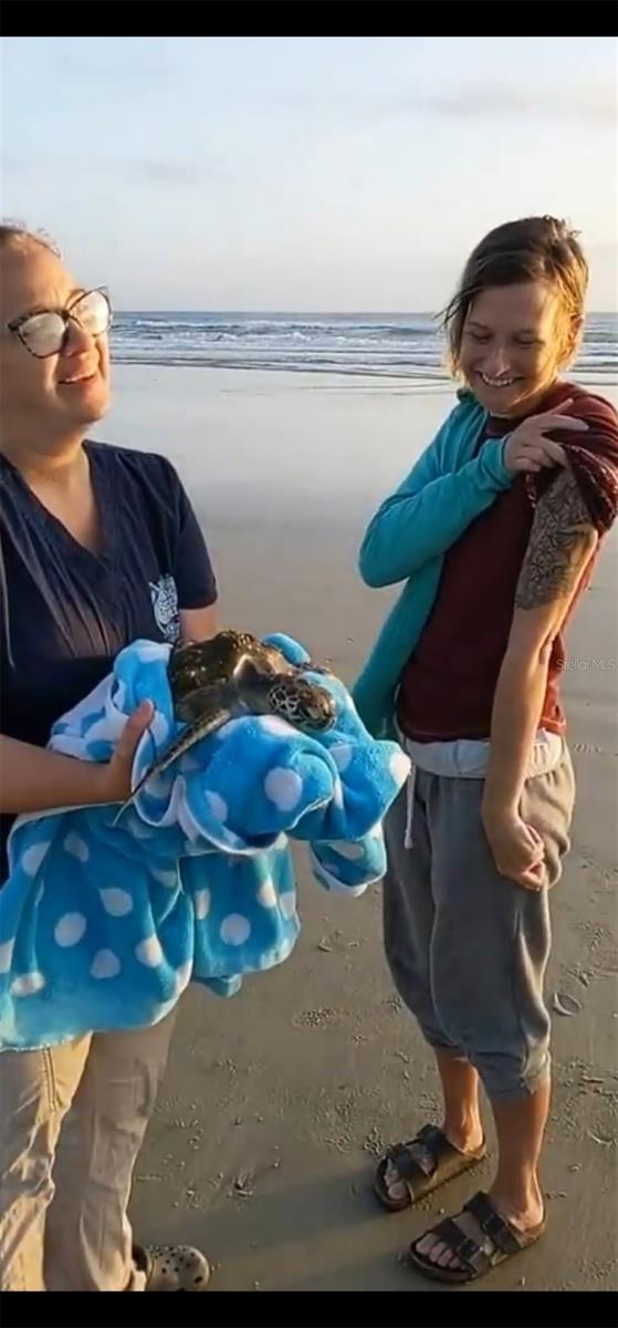 Image 37 of 45 For 4525 Atlantic Avenue 1501