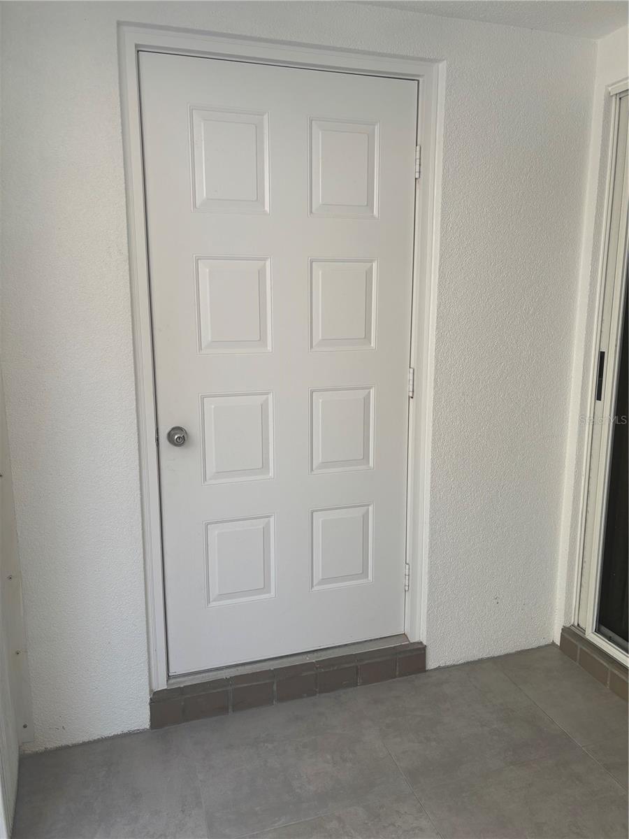 Image 26 of 26 For 9502 Chapman Oak Court