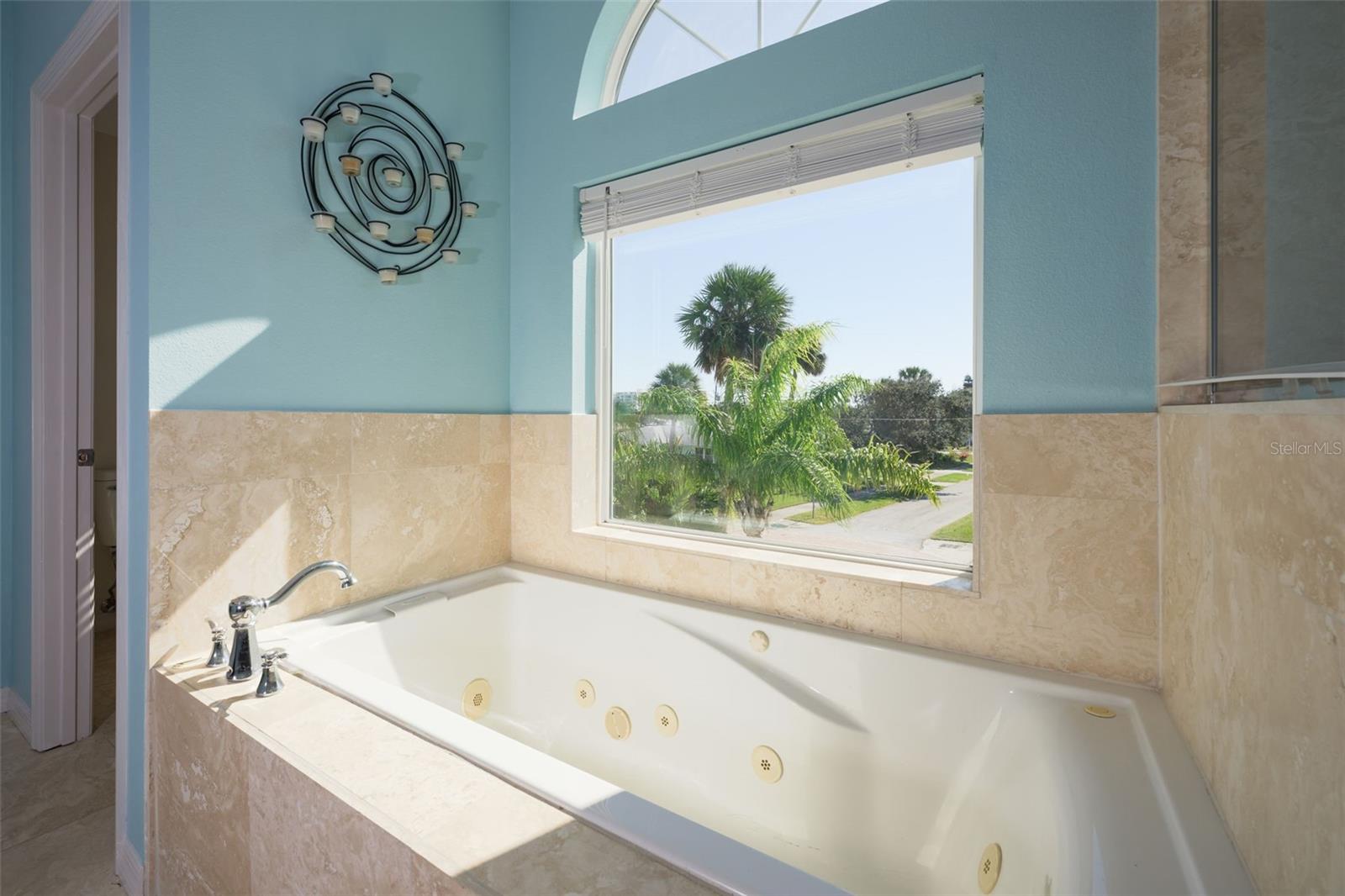 Image 23 of 50 For 169 Valencia Drive